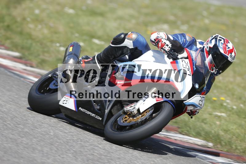 Archiv-2025/05 14.04.2025 Plüss Moto Sport ADR/Freies Fahren/297